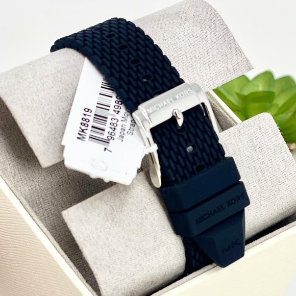 NWT MICHAEL KORS Layton Silicone Mesh Watch MK8819 - Picture 6 of 9
